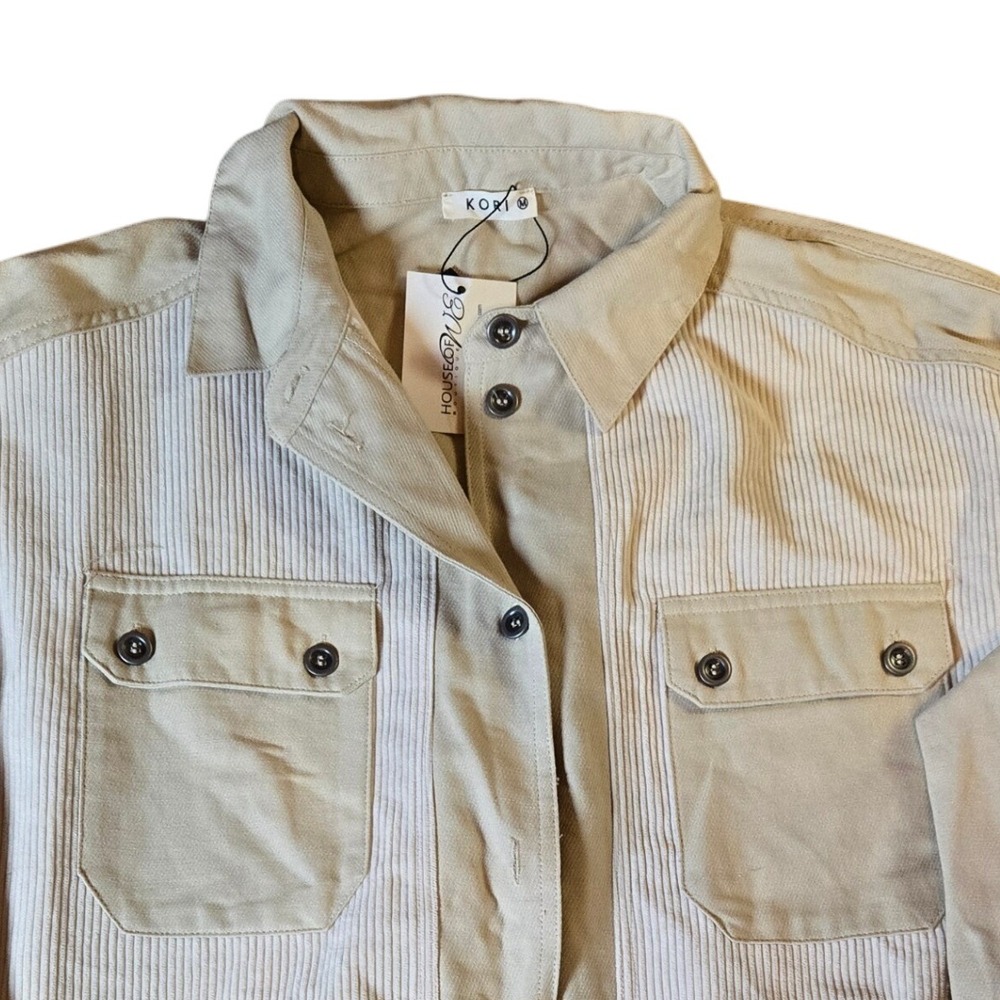NWT  House of WE Kori Beige Corduroy Colorblock‎ Button Front Shirt Jacket M
